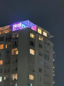 SeaSky SmartHome-Penthouse with private Parking