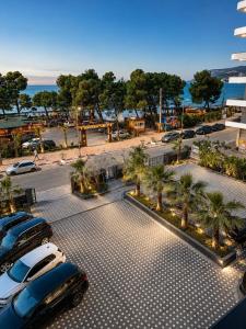 Molla Hotel Restorant