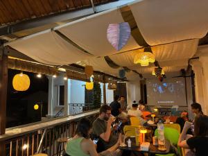 Luang Prabang Mountain View Hostel & Bar