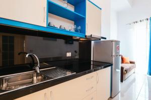 Crown Deluxe Apartments