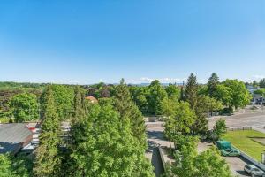 FreiBlick Kempten I Modernes Studio mit Aussicht
