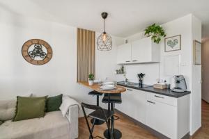 FreiBlick Kempten I Modernes Studio mit Aussicht