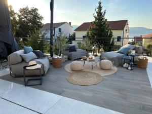 LUXURY VILLA MIKOLINA