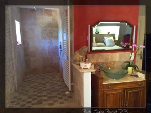B&B / Chambres d'hotes Le Mas Neuf des Greses : photos des chambres