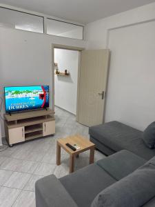 Kristi Home-5 min Walk to Beach Durres