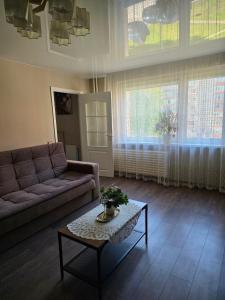 Cozy Apartment for 6 with Piano & Self Check-in