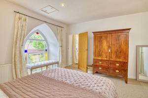 The Old Chapel Tealby - Pass the Keys
