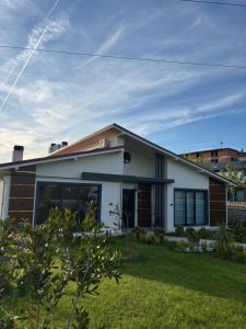 Villa apart