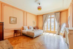 Champ-Elysée Monceau