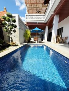Nengahs Hideaway