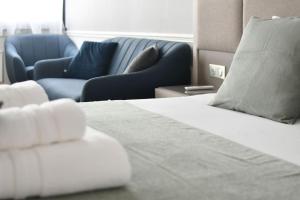 Elegant Studio near Champs Elysees and Madeleine