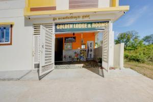 Hotel O GOLDEN LODGE & Rooms