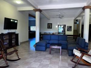 Spacious and Sunny Beachside Oasis Stunning Views