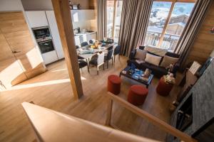 Chalets Les Portes de Megeve : photos des chambres