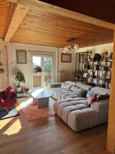 Chalet 12 couchages à Chexbres proche Lausanne, Vevey, Lac et Montagnes