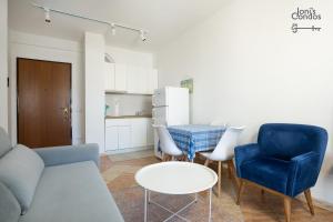 Jonis Small Condo