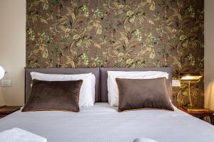 Signoria Collection