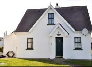 The Burds Nest, Hookless Village, Wexford