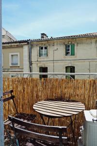 Elegant Renovated Apartment in Avignon