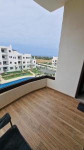 Mediterranean Escape Colina smir solo familias