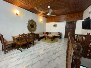 The stone town center apartment