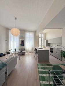 Elegant Renovated Apartment in Avignon