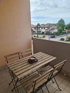 Easy Access to Venice Apartment