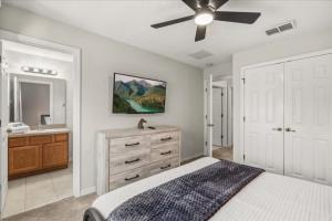 3 Bd 25 Ba Bella Vida 4534 Ac