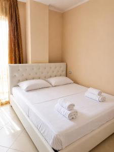 Aire Apartments