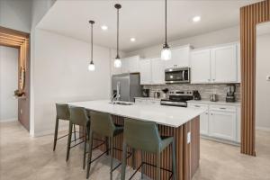 7 Bd 55 Ba Windsor Cay 16151 Cc