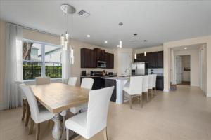 5 Bd 45 Ba Encore At Re266 Ss