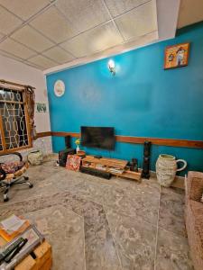 Mazzola Safari House & Backpacking