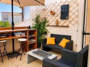 Grand appartement avec terrasse à 50m de la plage