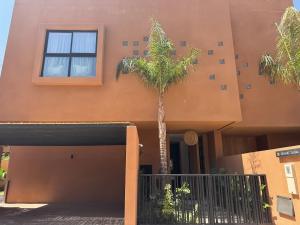 Charming Cozy Home Steps from Noria Golf & Oasiria