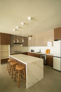 Solaris Ocean Luxury Escape Surf City