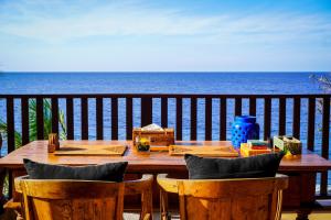 Villa Kampung Kecil Beach Front