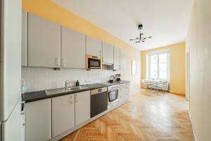 The Vienna Central Stay