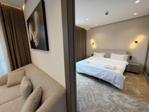 412 tara-JRE Jabal Al Lweibdeh with stunning view