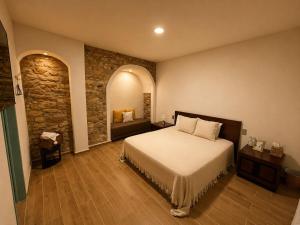 Hotel Bugambilia
