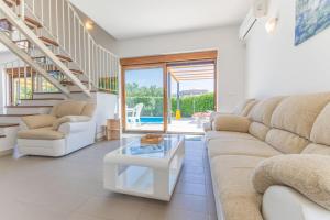 Holiday House Irina G - Pool Private