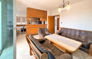 Nice Apartment In Medulin With Lake View