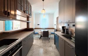 Nice Apartment In Medulin With Lake View