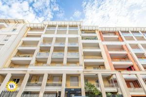 Appartement avec terrasse-jardin au centre de Nice