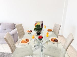 Faro City & Airport Comfy Condo by BeCherish