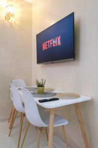 New Furnished Apartment - Free Parking