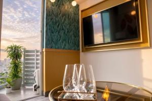 Golden Room Secrt Sabana AC