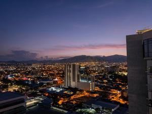 Golden Room Secrt Sabana AC
