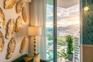 Golden Room Secrt Sabana AC
