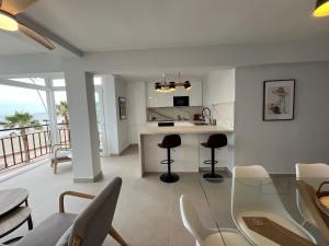 RgHost-Apartamento Trasmallo Deluxe en Paseo Marítimo
