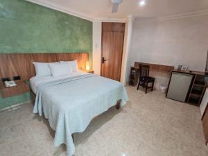 Hotel CEO Group